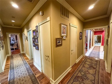 This may be the home you are looking for! A beautiful on Shawnee Country Club in Oklahoma - for sale on GolfHomes.com, golf home, golf lot