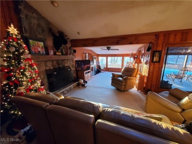 This spectacular Lake View Cabin is located in the Heart of on Pleasant Hill Golf Course in Ohio - for sale on GolfHomes.com, golf home, golf lot