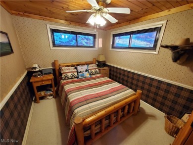 This spectacular Lake View Cabin is located in the Heart of on Pleasant Hill Golf Course in Ohio - for sale on GolfHomes.com, golf home, golf lot