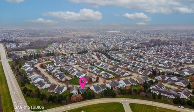 Low HOA and NO stairs! Well-maintained ranch home located in the on Whisper Creek Golf Club in Illinois - for sale on GolfHomes.com, golf home, golf lot