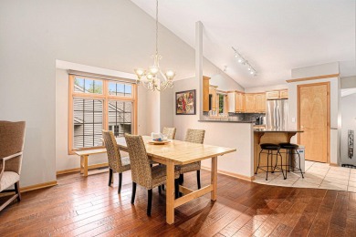 Get ready to move right into this fantastic 2bed, 3bth condo in on Oak Ridge Golf Club in Michigan - for sale on GolfHomes.com, golf home, golf lot