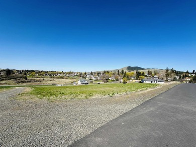 Golf Course Subdivision - Rare Large Lots in Hay's Subdivision on Tekoa Golf Club in Washington - for sale on GolfHomes.com, golf home, golf lot