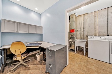 Adorable home in one of the FRIENDLIEST COMMUNITIES at SMITH on Copper Cove Golf Cub in Virginia - for sale on GolfHomes.com, golf home, golf lot