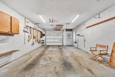 Adorable home in one of the FRIENDLIEST COMMUNITIES at SMITH on Copper Cove Golf Cub in Virginia - for sale on GolfHomes.com, golf home, golf lot