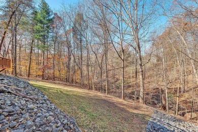Adorable home in one of the FRIENDLIEST COMMUNITIES at SMITH on Copper Cove Golf Cub in Virginia - for sale on GolfHomes.com, golf home, golf lot