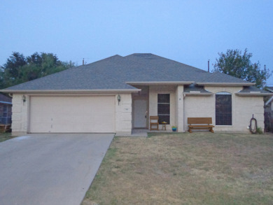 4 bedroom 2 bath brick home  on The Club At Runaway Bay in Texas - for sale on GolfHomes.com, golf home, golf lot