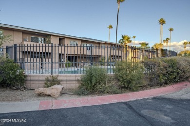 Quiet neighborhood!  Unique 2 bedroom/2 bath ground floor unit on Randolph Park Golf Courses in Arizona - for sale on GolfHomes.com, golf home, golf lot