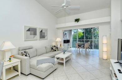 Beautiful updated end unit condo in the Arbor Greens sub of on Stoneybrook Golf and Country Club of Sarasota in Florida - for sale on GolfHomes.com, golf home, golf lot