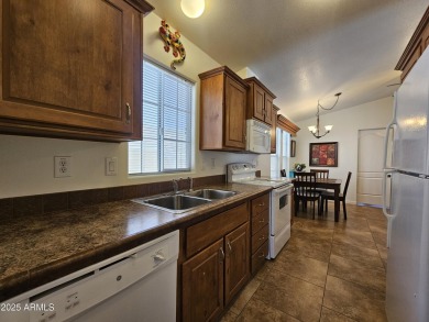 Immaculate 2BD 2BA Split Floor Plan Home. Furnished Inside & on Viewpoint Golf Resort in Arizona - for sale on GolfHomes.com, golf home, golf lot