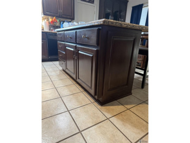 Come check out this beautiful condo at a gated community by the on Cocopah Rio Colorado Golf Course in Arizona - for sale on GolfHomes.com, golf home, golf lot