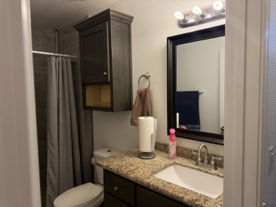 Come check out this beautiful condo at a gated community by the on Cocopah Rio Colorado Golf Course in Arizona - for sale on GolfHomes.com, golf home, golf lot