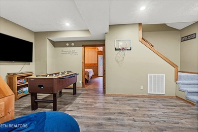 Located in the gated mountain community of Laurel Valley, this on Laurel Valley Golf Course in Tennessee - for sale on GolfHomes.com, golf home, golf lot