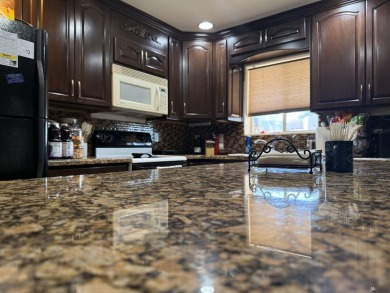 Come check out this beautiful condo at a gated community by the on Cocopah Rio Colorado Golf Course in Arizona - for sale on GolfHomes.com, golf home, golf lot
