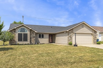 Welcome to this beautifully maintained 3-bedroom, 2-bathroom on Bridgewater Golf Club in Indiana - for sale on GolfHomes.com, golf home, golf lot