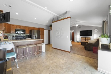Welcome to this beautifully maintained 3-bedroom, 2-bathroom on Bridgewater Golf Club in Indiana - for sale on GolfHomes.com, golf home, golf lot