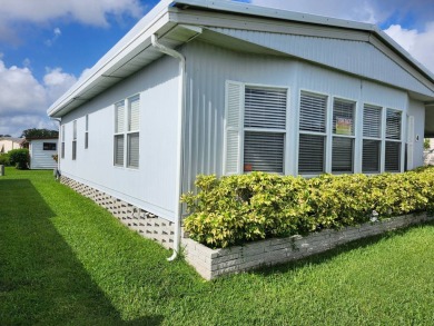 Don't wait!  Act quickly!  This meticulously maintained bungalow on Grasslands Golf and Country Club in Florida - for sale on GolfHomes.com, golf home, golf lot