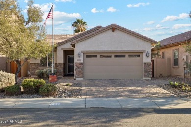 Welcome home to this immaculately kept three bedroom, two on The Golf Club At Johnson Ranch in Arizona - for sale on GolfHomes.com, golf home, golf lot