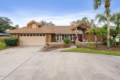 Nested amidst rare 0.96 acres on a serene lake, this 3-bed/ on Baytree National Golf Links in Florida - for sale on GolfHomes.com, golf home, golf lot