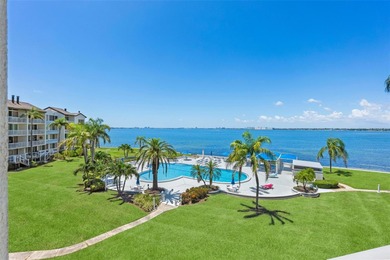 One or more photo(s) has been virtually staged. Experience on Isla Del Sol Yacht and Country Club in Florida - for sale on GolfHomes.com, golf home, golf lot