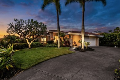 Spectacular Keauhou to Kailua Bay ocean and coastline views from on Kona Country Club Golf Course in Hawaii - for sale on GolfHomes.com, golf home, golf lot