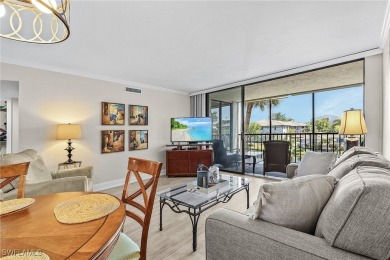PRICE IMPROVEMENT!! Welcome to your perfect getaway! This on The Landings Yacht, Golf and Tennis Club in Florida - for sale on GolfHomes.com, golf home, golf lot