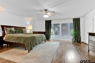 LOCATION, CHARM, AND FULL GUEST HOUSE. Nestled at the end of a on Hide-A-Way Lake Golf Course in Texas - for sale on GolfHomes.com, golf home, golf lot