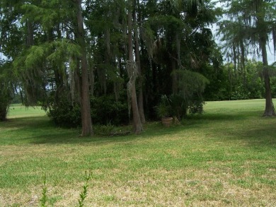 This Beautful 2-bedroom,1 Bath Condo Has Great Golf Course Views on St. Augustine Shores Golf Club in Florida - for sale on GolfHomes.com, golf home, golf lot