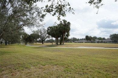 Original snow bird owners in this 2001 attached condo located in on Scepter Golf Club in Florida - for sale on GolfHomes.com, golf home, golf lot