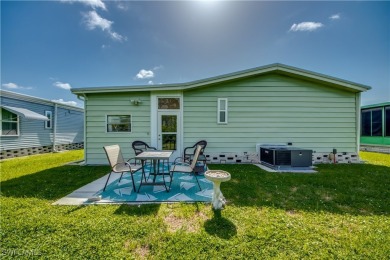 **Charming & Remodeled 2/2 Home in the 55+ Horizon Village on Six Lakes Country Club in Florida - for sale on GolfHomes.com, golf home, golf lot
