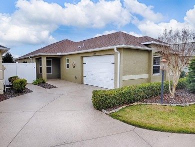 Under contract-accepting backup offers. Welcome to this BOND on Pennbrooke Fairways in Florida - for sale on GolfHomes.com, golf home, golf lot