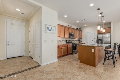 Discover easy living in this charming, well-cared-for Villa--an on Quail Creek Country Club  in Arizona - for sale on GolfHomes.com, golf home, golf lot