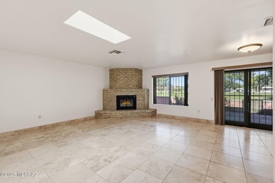 Experience true golf course living in Country Club Estates with on Country Club of Green Valley in Arizona - for sale on GolfHomes.com, golf home, golf lot