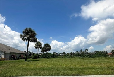 Live your luxury! Build your Florida dream home on the Pinemoor on Pinemoor West Golf Club in Florida - for sale on GolfHomes.com, golf home, golf lot