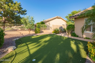 Absolutely Stunning 2 Bedroom + Den, 2 Bath, Single Level Home on Westbrook Village / Vista Golf Course in Arizona - for sale on GolfHomes.com, golf home, golf lot