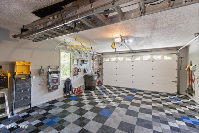 Welcome to your beautifully maintained 4-bedroom, 3-bathroom on Tanasi Golf Course in Tennessee - for sale on GolfHomes.com, golf home, golf lot