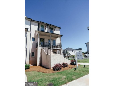 Like new, 4 bed / 3 full bath, end unit MODEL HOME!  Enjoy the on Northwood Country Club in Georgia - for sale on GolfHomes.com, golf home, golf lot