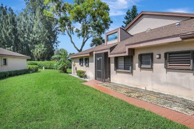 Discover this stunning villa located in the highly desirable on Fountains Golf and Country Club in Florida - for sale on GolfHomes.com, golf home, golf lot