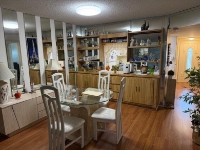 Welcome to Hollybrook Golf & Tennis Club! *** REC LEASE PAID IN on Hollybrook Golf and Tennis Club  in Florida - for sale on GolfHomes.com, golf home, golf lot