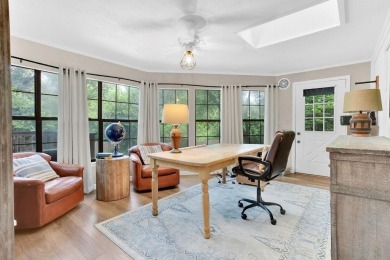 PRICED WELL BELOW APPRAISAL VALUE!! Beautiful 3, 2, 2 plus on Hide-A-Way Lake Golf Course in Texas - for sale on GolfHomes.com, golf home, golf lot