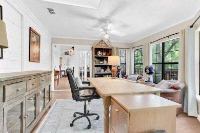 PRICED WELL BELOW APPRAISAL VALUE!! Beautiful 3, 2, 2 plus on Hide-A-Way Lake Golf Course in Texas - for sale on GolfHomes.com, golf home, golf lot