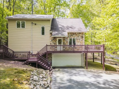 Welcome to 79 Muskegon Circle, a charming 3BR/2.5BA on Eagle Rock Golf and Ski Resort in Pennsylvania - for sale on GolfHomes.com, golf home, golf lot