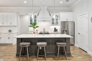 Welcome to Pinnacle Golf Club Living!

Located behind the 8th on Pinnacle Golf and Boat Club in Texas - for sale on GolfHomes.com, golf home, golf lot