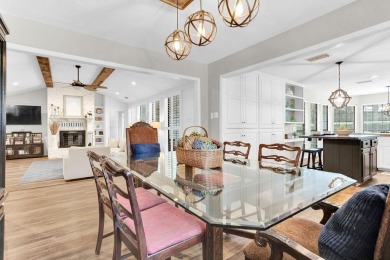 PRICED WELL BELOW APPRAISAL VALUE!! Beautiful 3, 2, 2 plus on Hide-A-Way Lake Golf Course in Texas - for sale on GolfHomes.com, golf home, golf lot