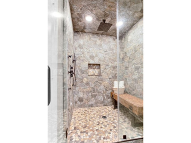 PRICED WELL BELOW APPRAISAL VALUE!! Beautiful 3, 2, 2 plus on Hide-A-Way Lake Golf Course in Texas - for sale on GolfHomes.com, golf home, golf lot