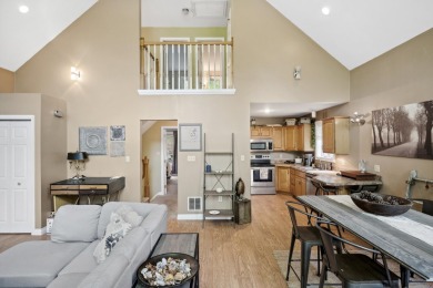 Welcome to 79 Muskegon Circle, a charming 3BR/2.5BA on Eagle Rock Golf and Ski Resort in Pennsylvania - for sale on GolfHomes.com, golf home, golf lot