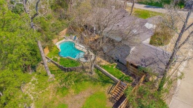 PRICED WELL BELOW APPRAISAL VALUE!! Beautiful 3, 2, 2 plus on Hide-A-Way Lake Golf Course in Texas - for sale on GolfHomes.com, golf home, golf lot