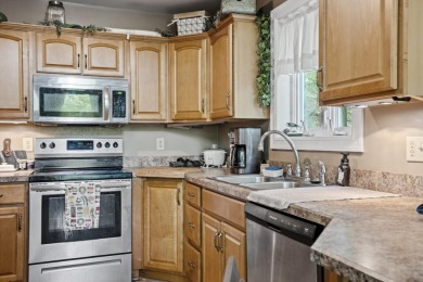 Welcome to 79 Muskegon Circle, a charming 3BR/2.5BA on Eagle Rock Golf and Ski Resort in Pennsylvania - for sale on GolfHomes.com, golf home, golf lot