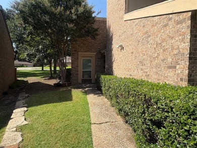 Property Description
This townhome has everything you can want! on The Country Place in Texas - for sale on GolfHomes.com, golf home, golf lot