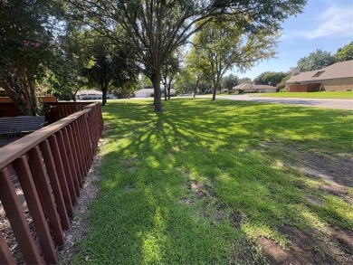 Property Description
This townhome has everything you can want! on The Country Place in Texas - for sale on GolfHomes.com, golf home, golf lot