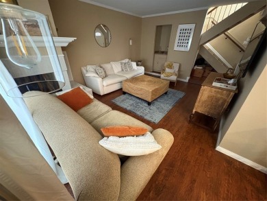 Property Description
This townhome has everything you can want! on The Country Place in Texas - for sale on GolfHomes.com, golf home, golf lot